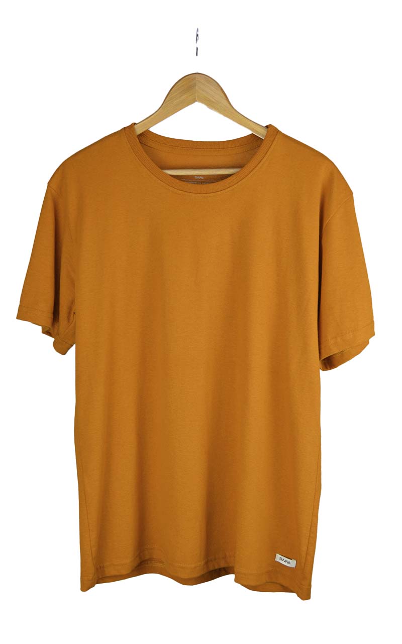 Camiseta premium básica açafrão